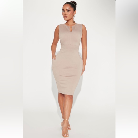 NWT - Fashion Nova: Taupe - Cubicle Cutie Midi Dress - Picture 1 of 3